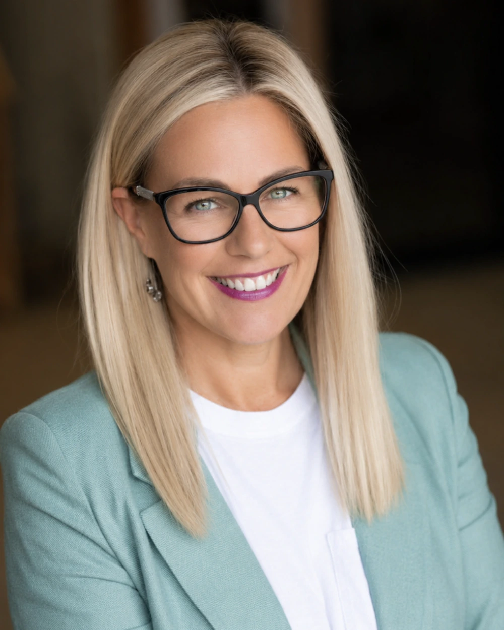 Angie, Certified Bioenergetic Practitioner at Wave Therapy To Go